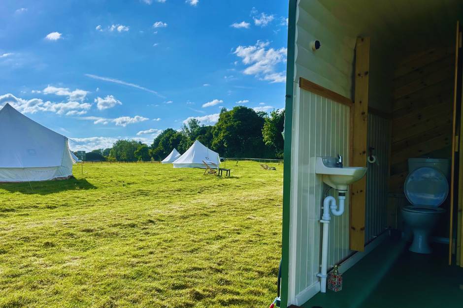 Toilet block