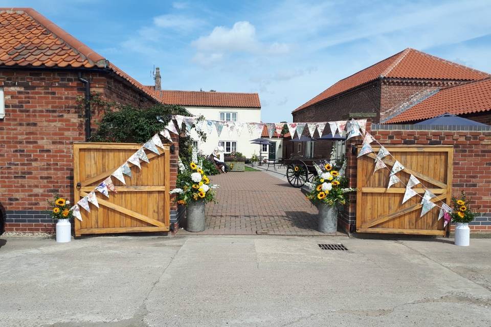 Dunstall Barn