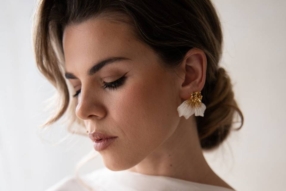 Glam for bride
