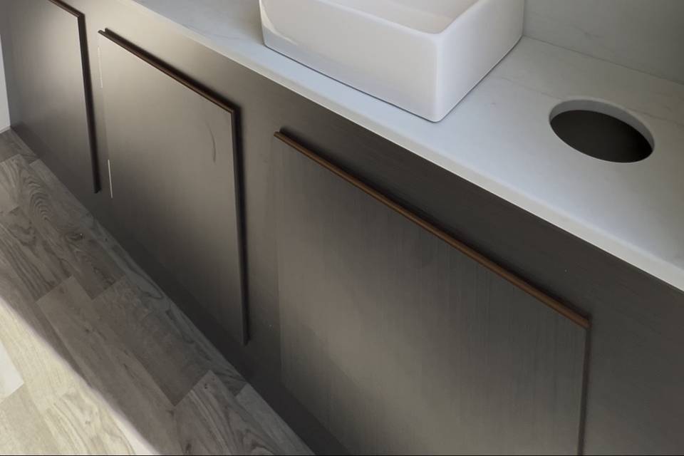 Vanity area