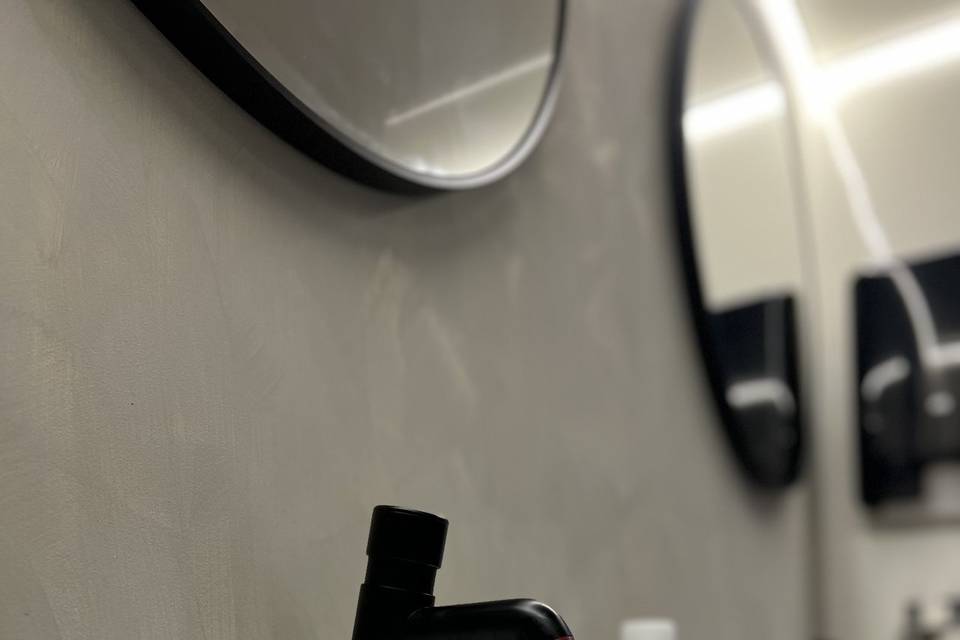 black taps with warm water