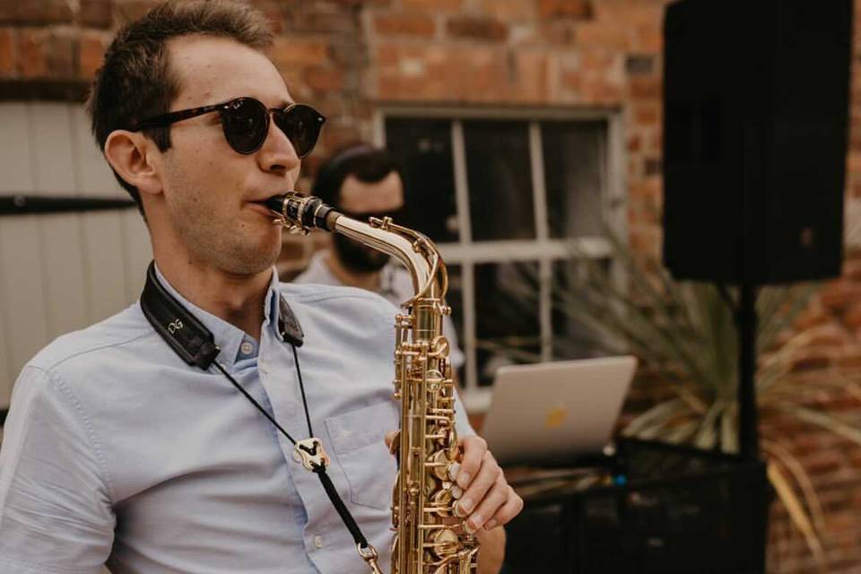 Dan Brunskill DJ Sax