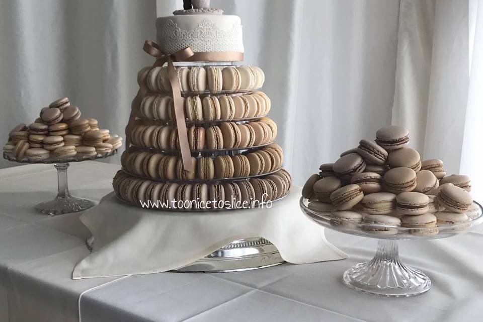 Macaron Wedding Cakes & Macaron Favours - Bluebell Kitchen