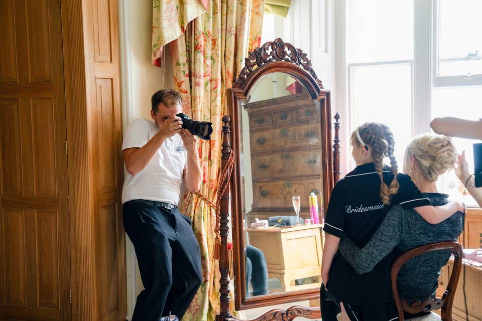 Mirror reflection