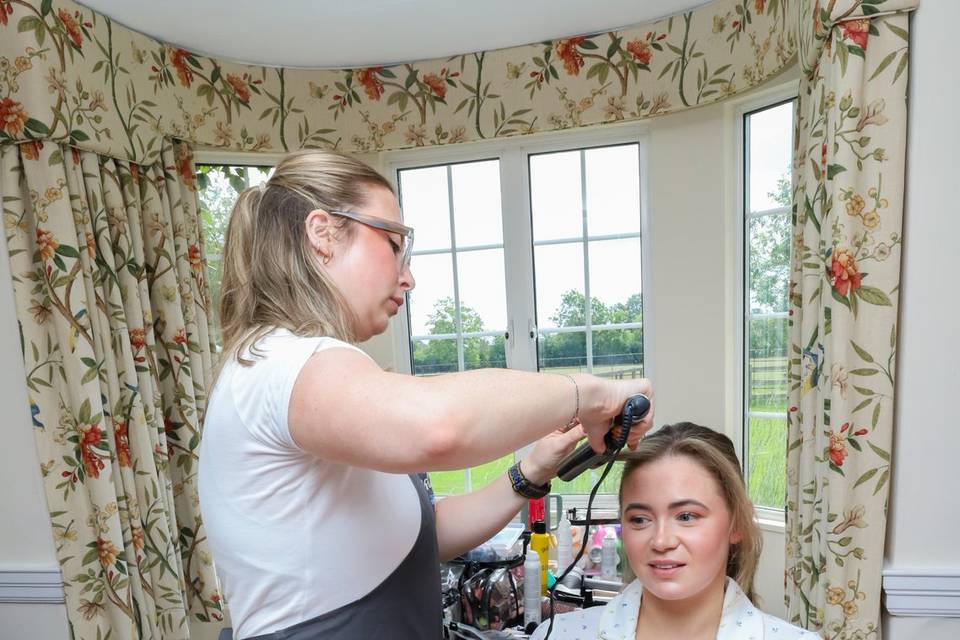 Just About Weddings Hair And Beauty