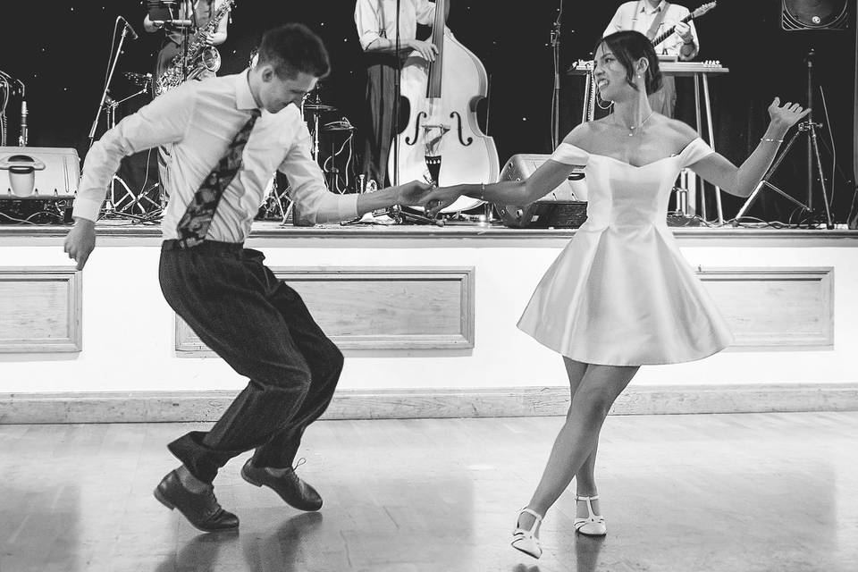 Swing dance