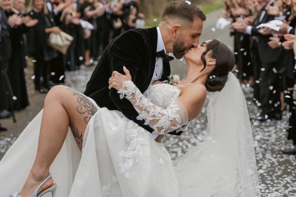 Dip kiss