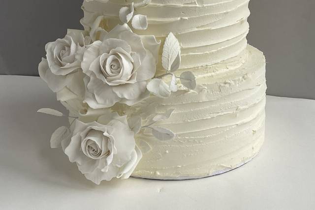 Sugar Roses and Rustic Ridges