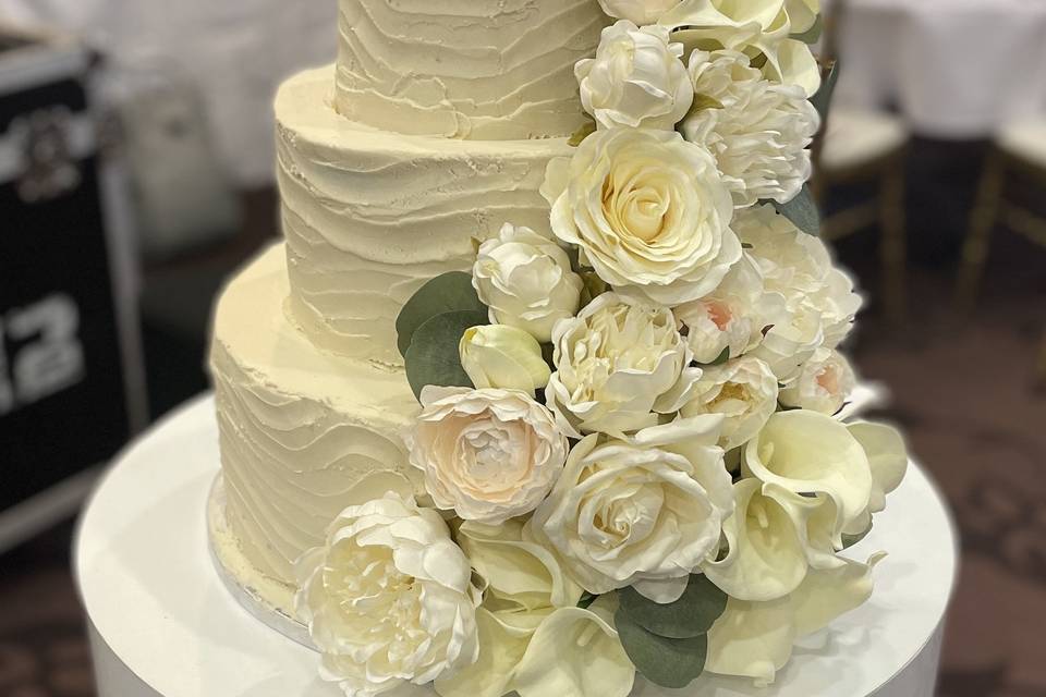 Elegant Wedding Cakes