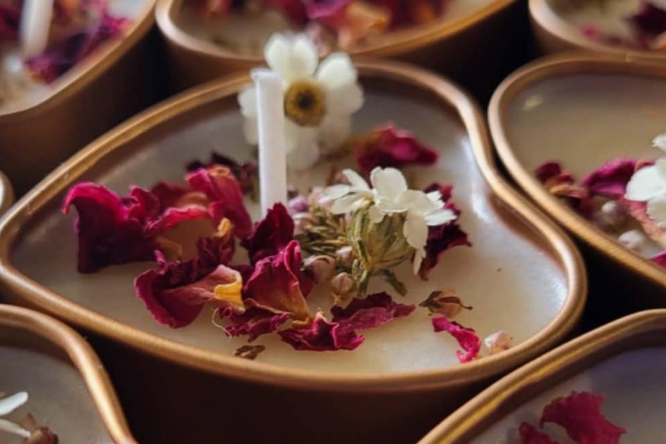 Bespoke petals