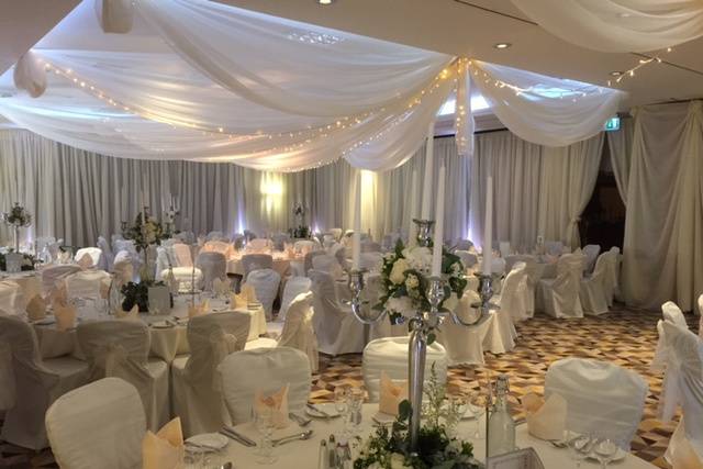Wall drapes and swags