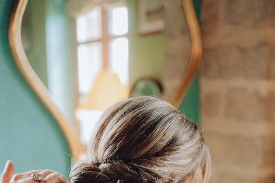 Bride hair stylist