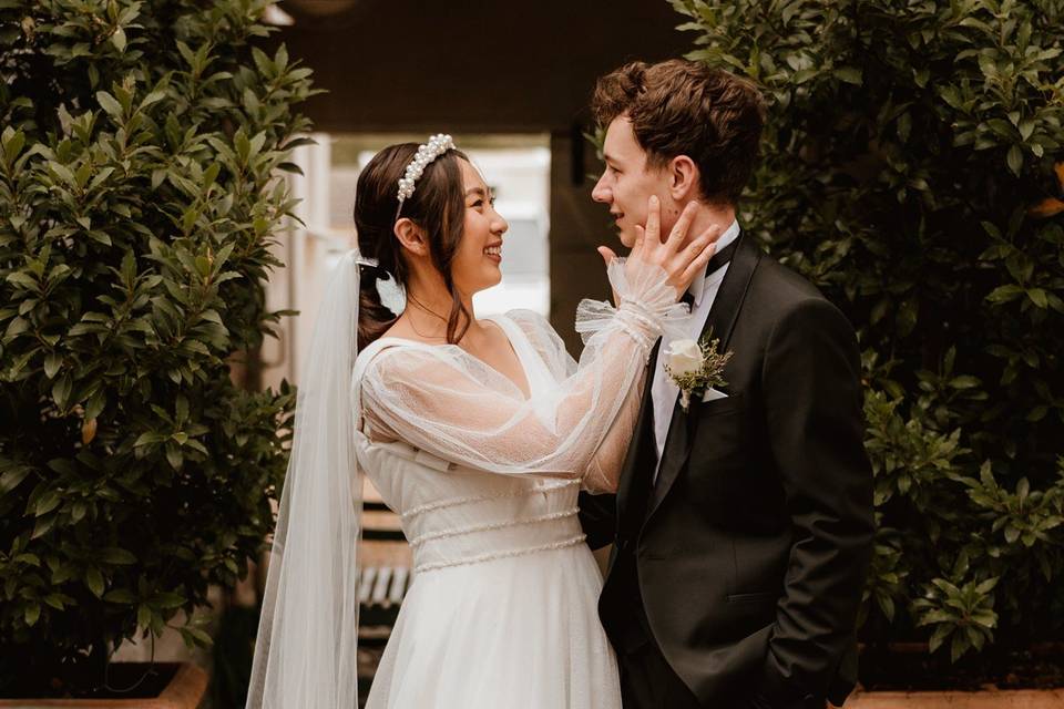 Couple in the courtyard