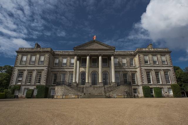 Ragley front exterior
