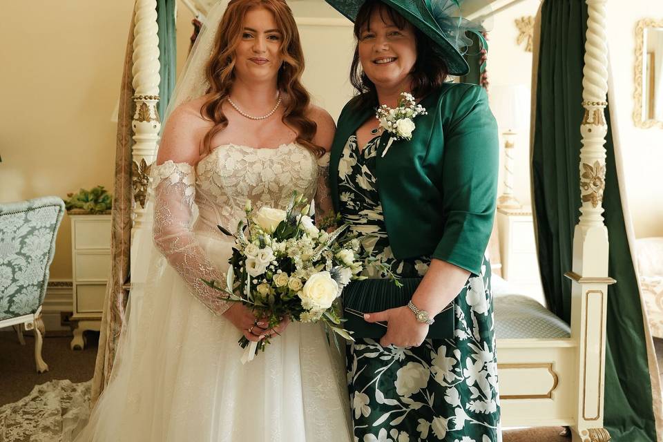 Hannah&Jake at Orchardleight