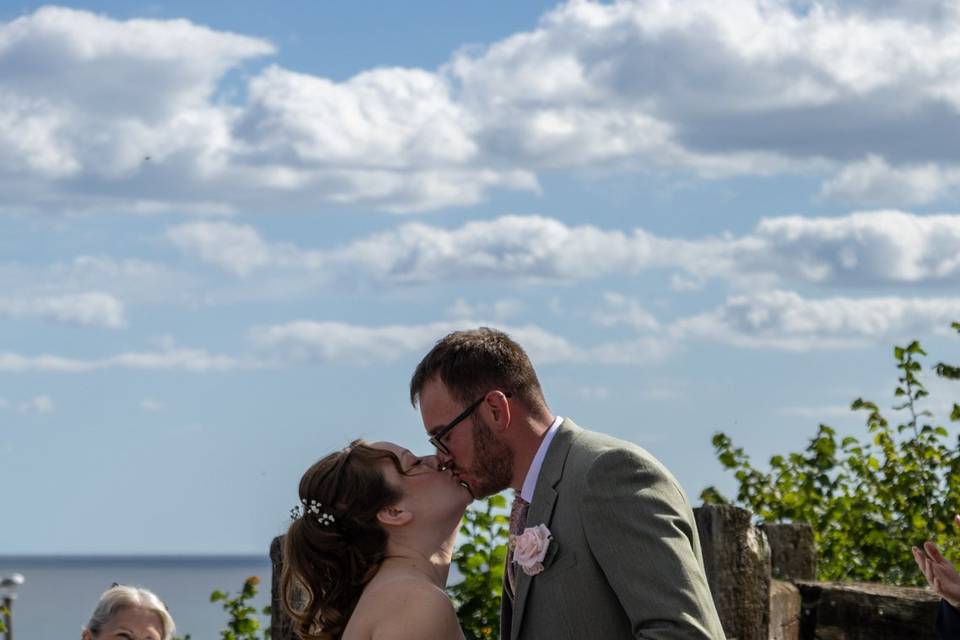 First kiss as husband and wife