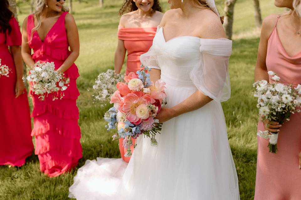 Bridal party bouquets orchard