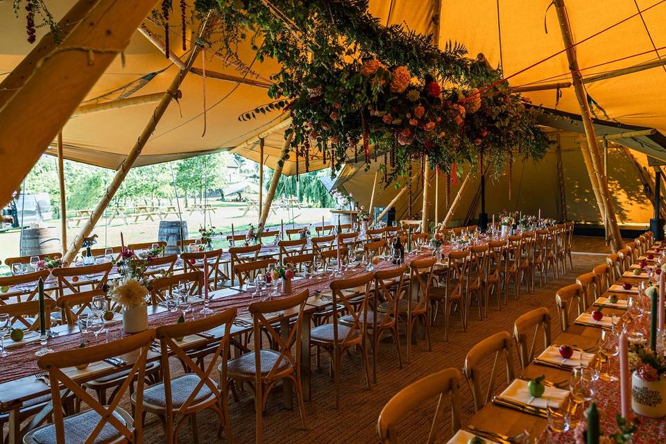 Tipi floral display