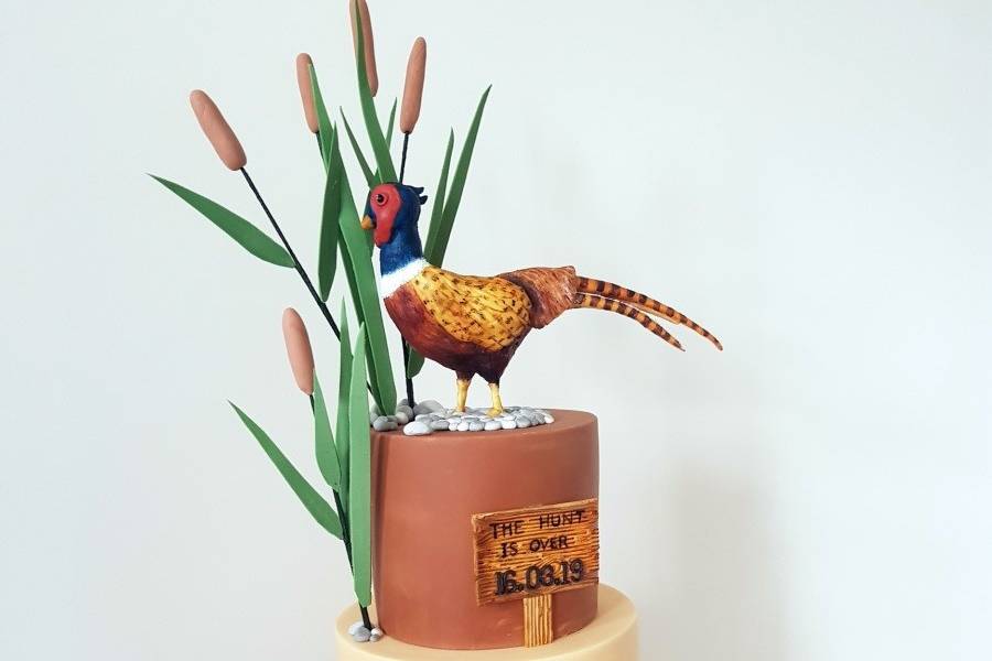 Pheasant-themed wedding cake