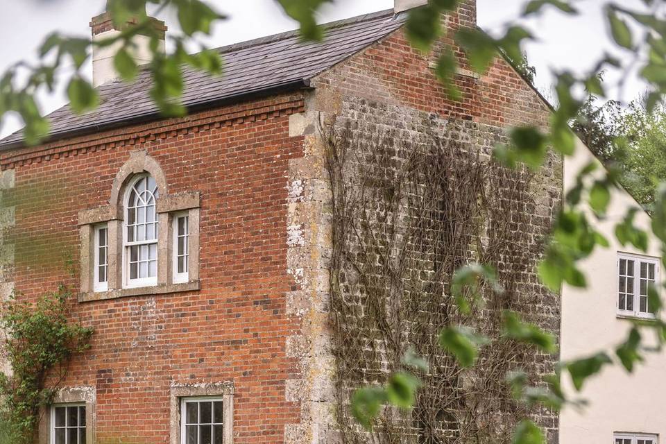 Gathering Barn, Wiltshire