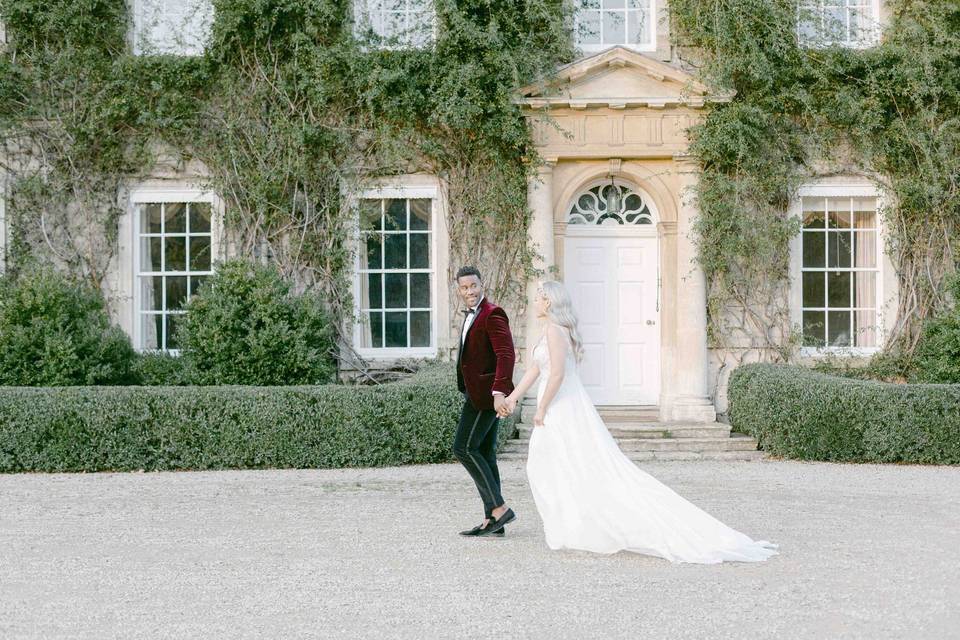 Cotswolds manor house wedding