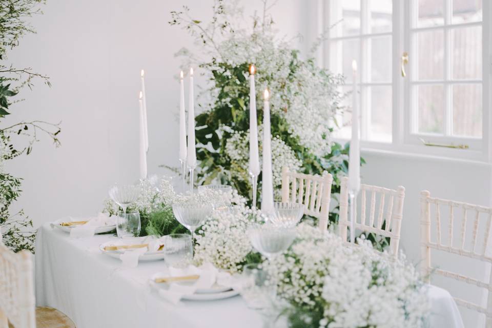 Winter wedding table