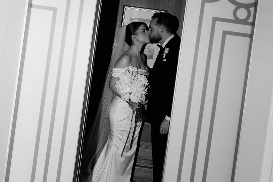 Editorial London wedding lift