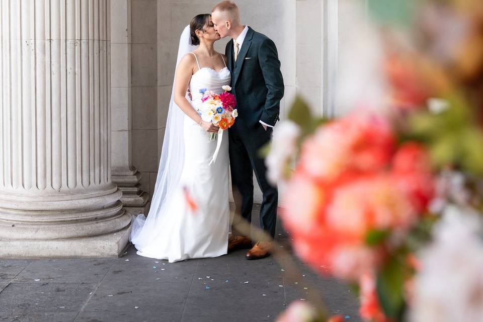 Bride and groom, kiss