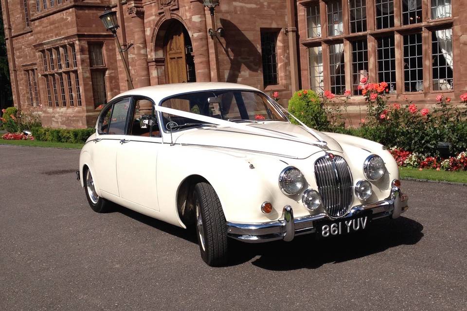 Classic wedding cars Cheshire