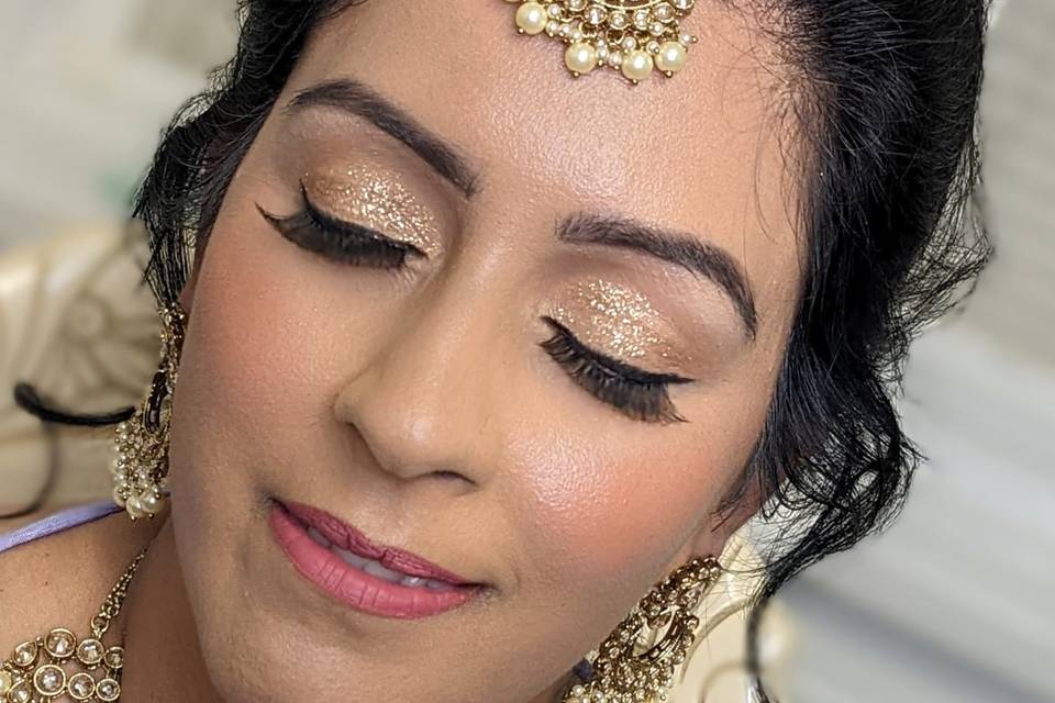Bridesmaids soft glam makeup