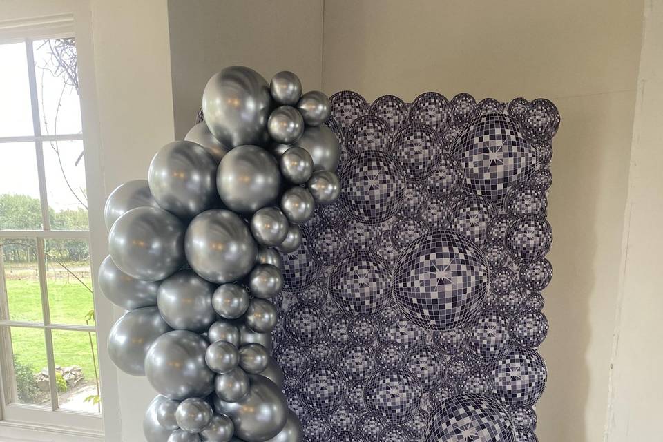 Disco ball theme