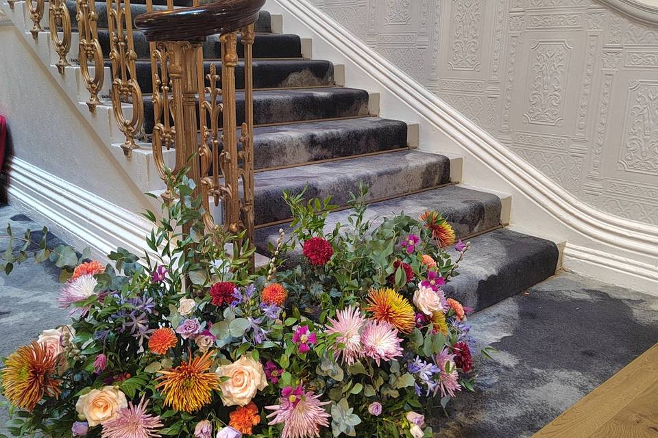 Staircase flowers