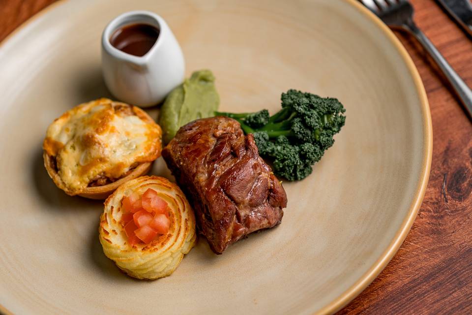 Lamb loin