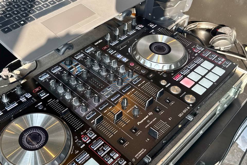 Pioneer DJ Controller