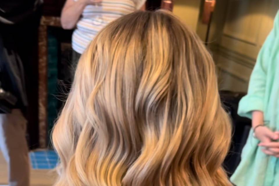 Wedding waves